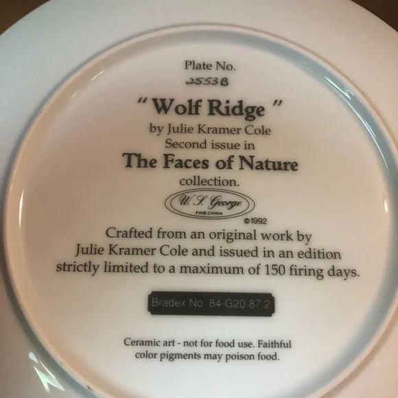 Wolf Ridge Decorative Plate - Picture 3 of 3
